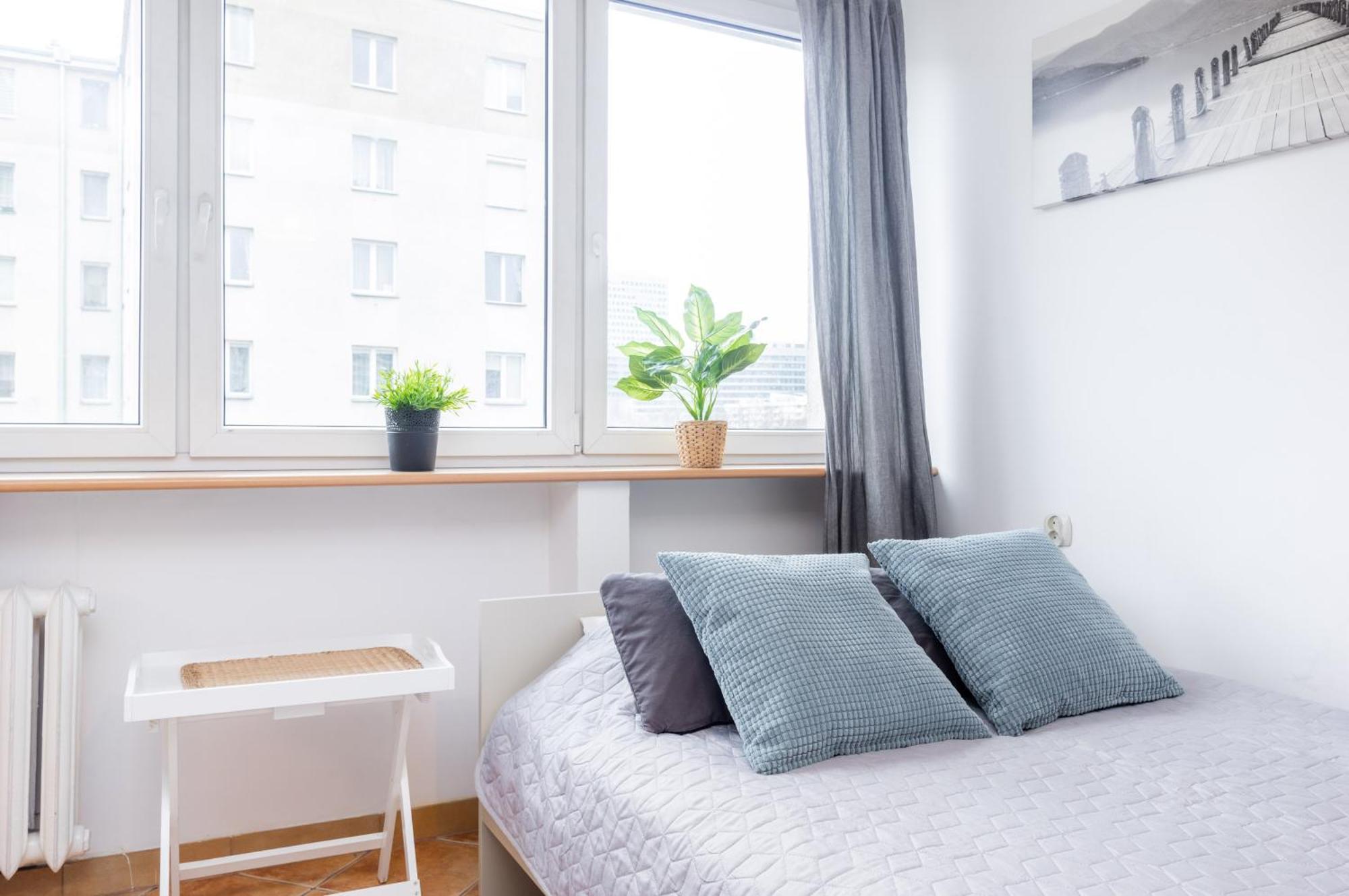 Cinnamon Apartment Metro Swietokrzyska Varsó Kültér fotó