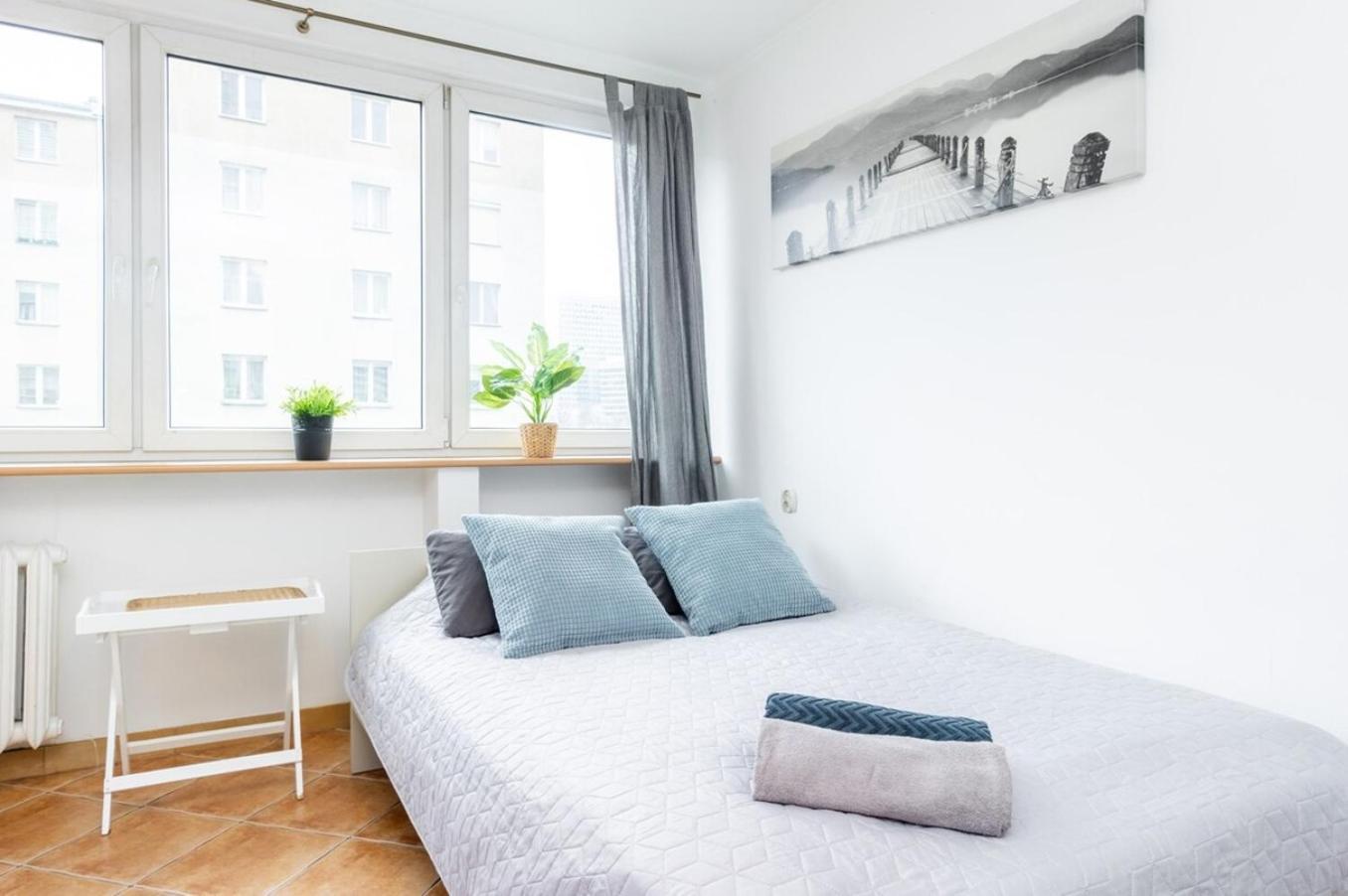 Cinnamon Apartment Metro Swietokrzyska Varsó Kültér fotó